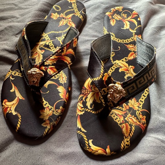 Medusa Black and Gold Baroque Sandals - Picture 1 of 9